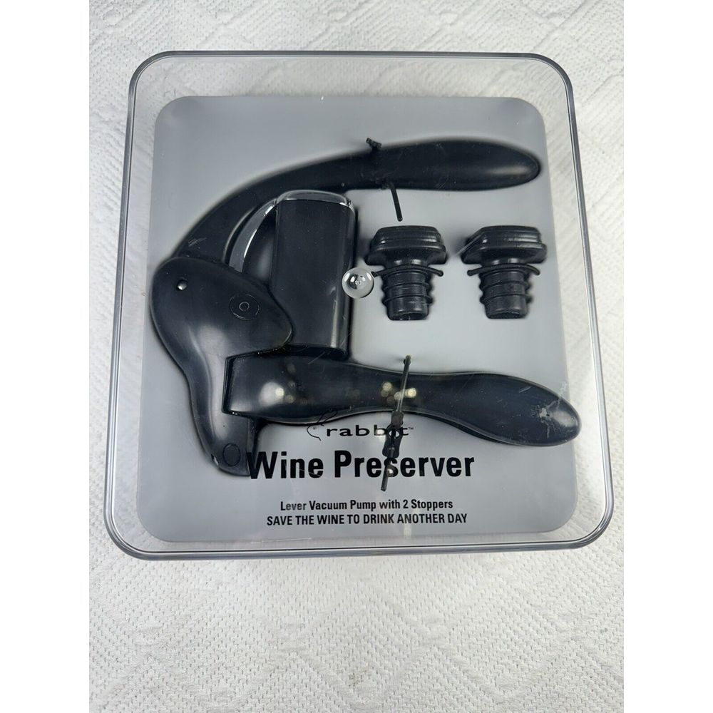 Rabbit Wine Preserver Lever Vacuum Pump w/2‎ Stoppers Brand New Unopened